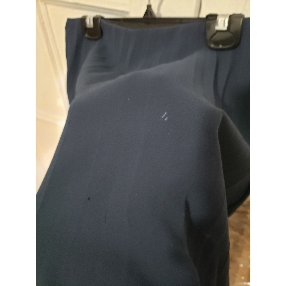 Everlane Navy Pleated skirt - Picture 10 of 10
